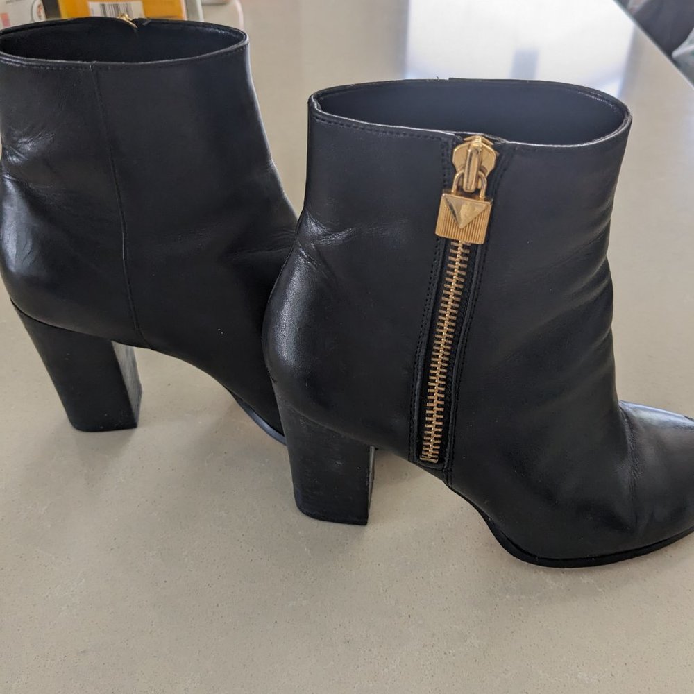 Michael Kors Black Leather Boots - Picture 3 of 15